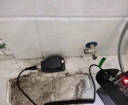 长春市屋顶漏水维修公司分享下卫生间漏水的危害及解决方法